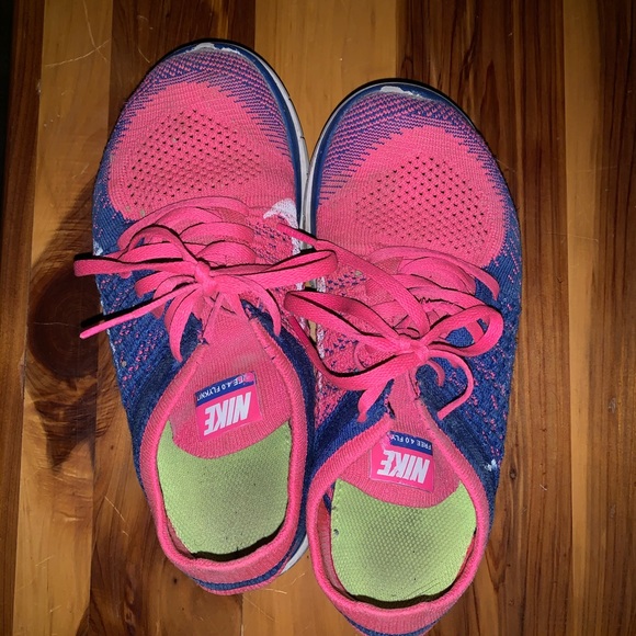 Shoes - Nike Flyknit 4.0